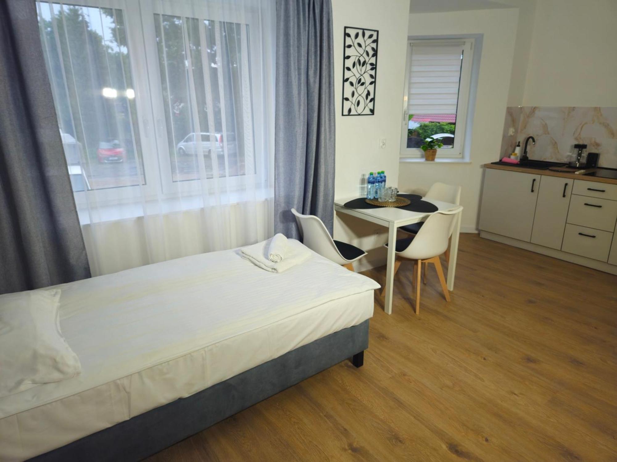 Apartamenty Modra Free Parking ชเตชชิน ภายนอก รูปภาพ