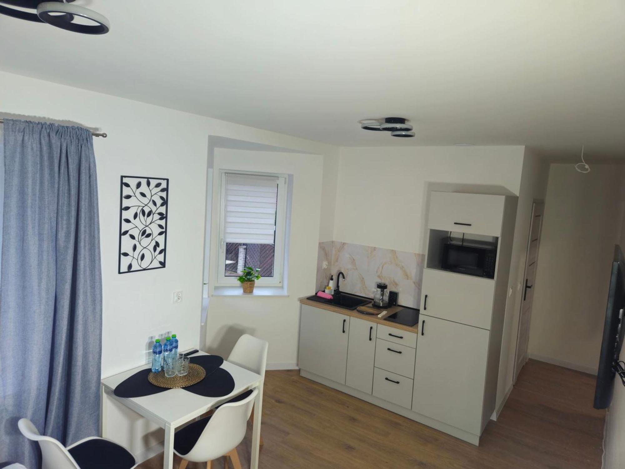 Apartamenty Modra Free Parking ชเตชชิน ภายนอก รูปภาพ